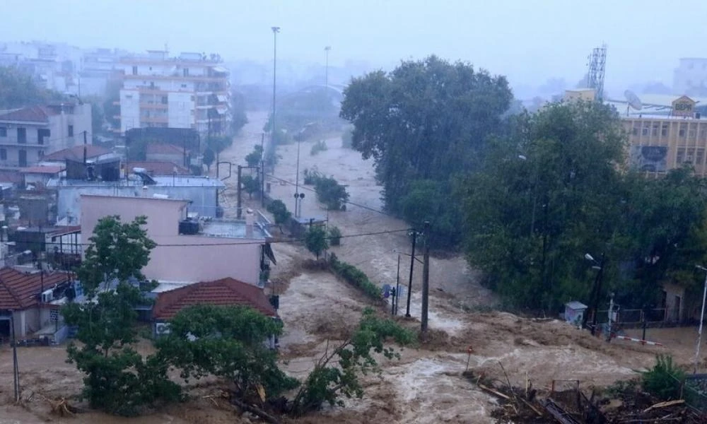 Εύβοια: Χωρίς νερό και ρεύμα οικισμοί σε Μαντούδι και Αγία Άννα